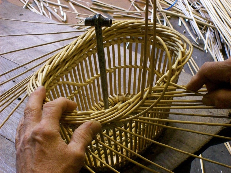 DIY: comment fabriquer un panier en osier - Protect Habitation